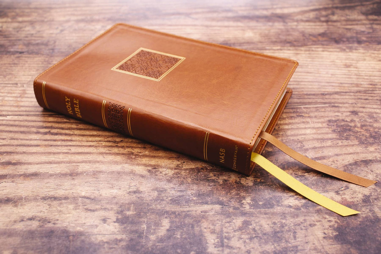 NASB, Personal Size Bible, RL Large Print, Leathersoft Brown