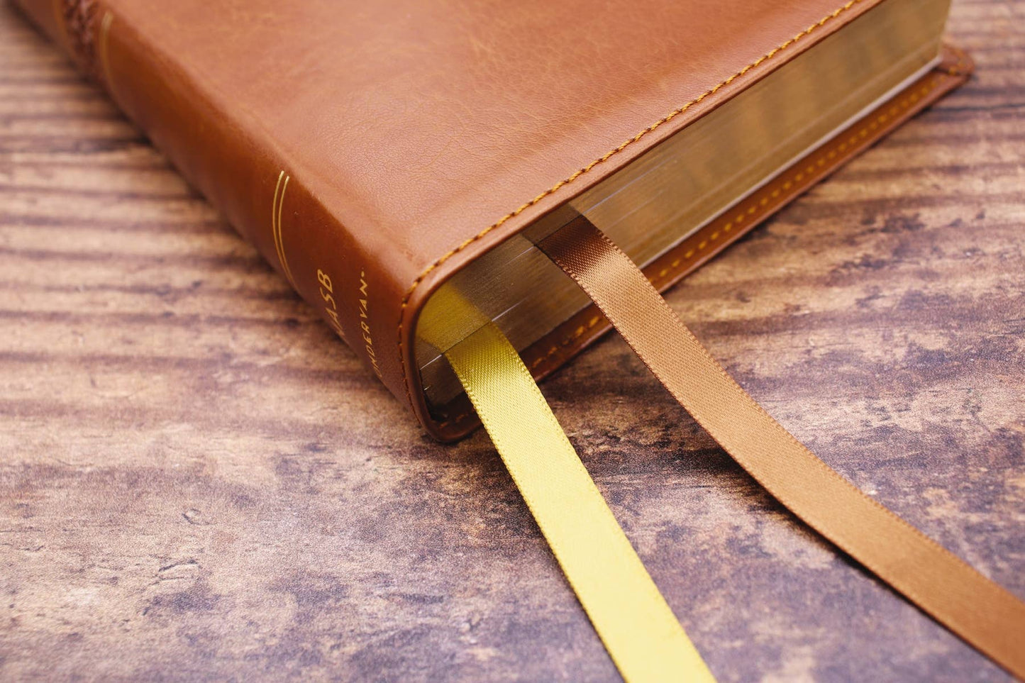 NASB, Personal Size Bible, RL Large Print, Leathersoft Brown