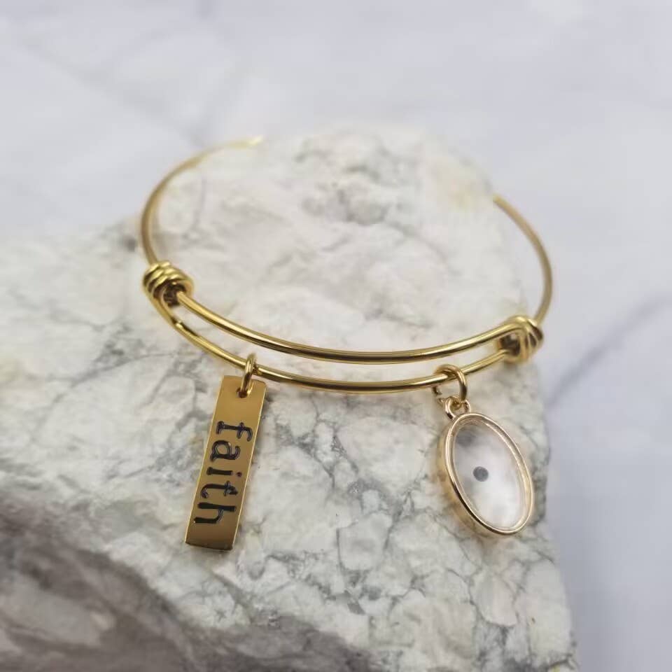 Mustard Seed Faith Bangle Expandable Bracelet: Silver